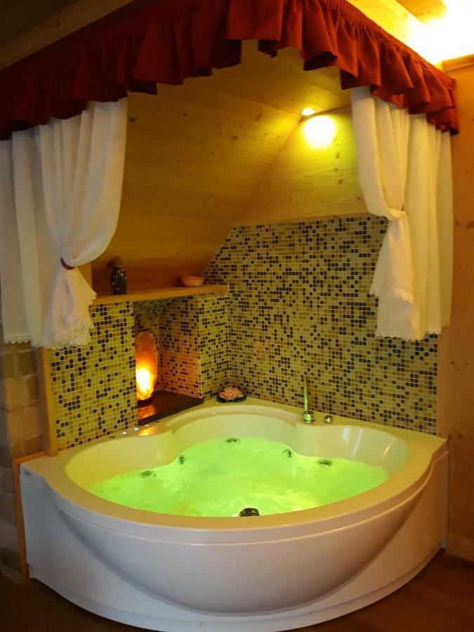 B&B Al Cedro Sporminore Exteriör bild